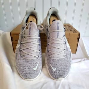 NIKE Free Rn nature sz 8